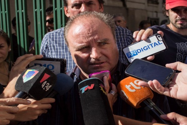 Docentes bonaerenses aguardan la convocatoria a una nueva reunión paritaria