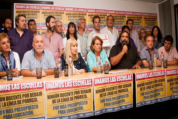 ÚLTIMO MOMENTO: 8 DE MARZO PARO DE 24 HS