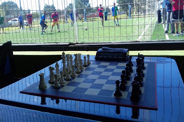 Clasificatorio de fútbol y ajedrez