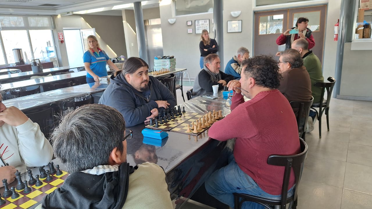 UDOCBA UDOCBA TORNEO REGIONAL DE AJEDREZ EN LA SEDE DE BARRACAS-0-1