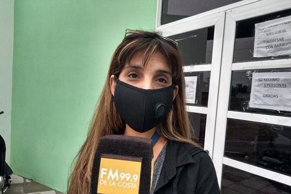 UDOCBA - BETINA PÁEZ: "NO DEBERÍAMOS HABER VUELTO A LAS CLASES PRESENCIALES"
