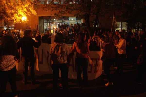 UDOCBA - Rechazo popular al cierre del bachillerato de adultos
