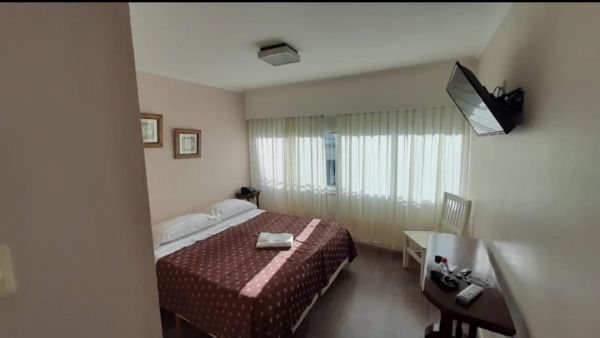 UDOCBA-HOTEL GRAN MADRYN-010